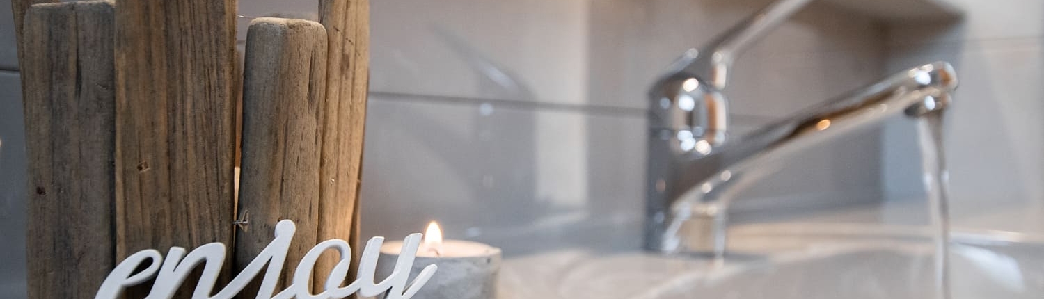 DSC_2060-1500x430