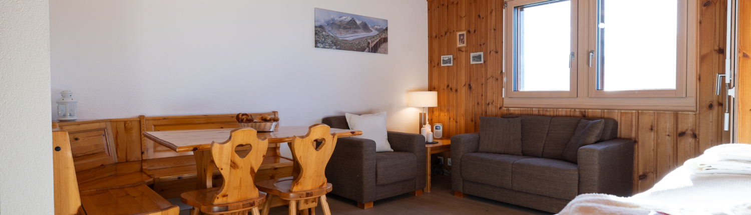 Riederalp_Aletsch_Service_Al_Montanara_ALM1_Wohnzimmer_2